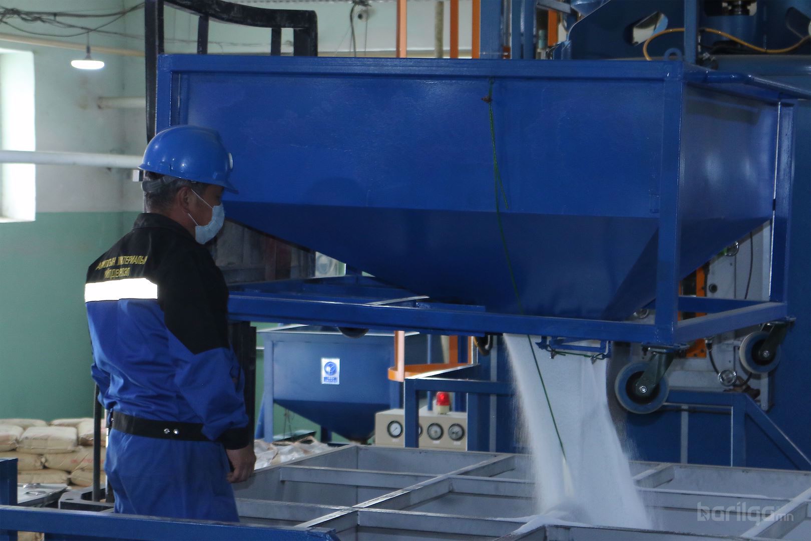 Пирамид индастри ХХК - Н??р хуудас